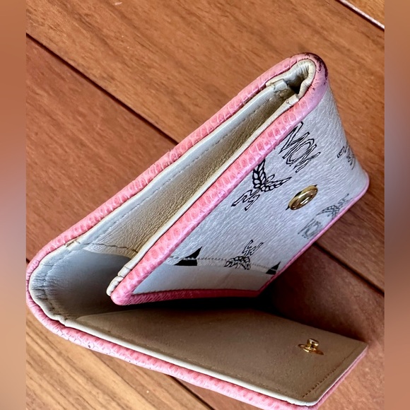 MCM Signature Monogram Pink and Purple Pebbled Leather Wallet - Picture 7 of 12